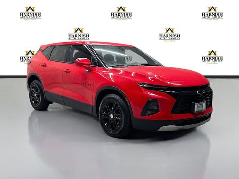 Used 2021 Chevrolet Blazer LT w/ LPO, Black Accent Package image 3