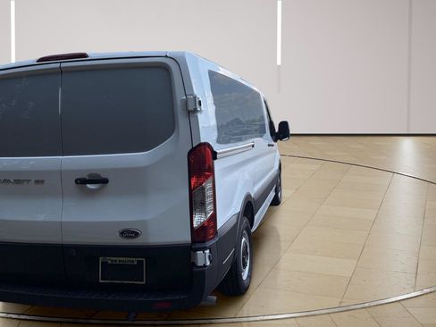 Used 2025 Ford Transit 150 Low Roof w/ Load Area Protection Package RWD image 6
