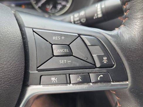 Used 2024 Nissan Sentra SR w/ SR Premium Package FWD image 24