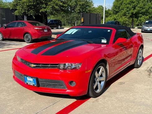 Used 2015 Chevrolet Camaro LT RWD image 1