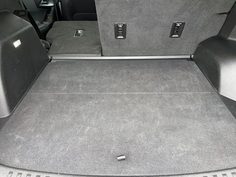 Used 2025 Chevrolet Equinox LT w/ Convenience Package II AWD/4WD image 12
