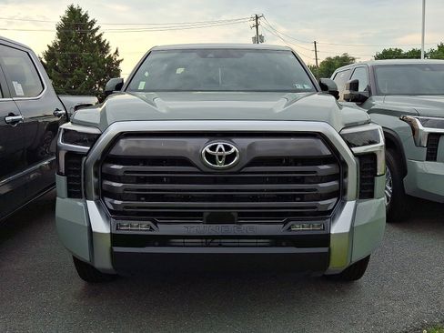 New 2026 Toyota Tundra Limited AWD/4WD image 2