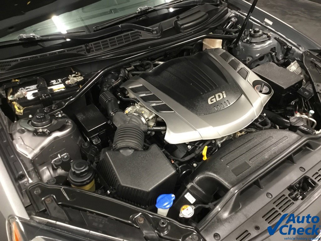 Used 2015 Hyundai Genesis 3.8 RWD image 34