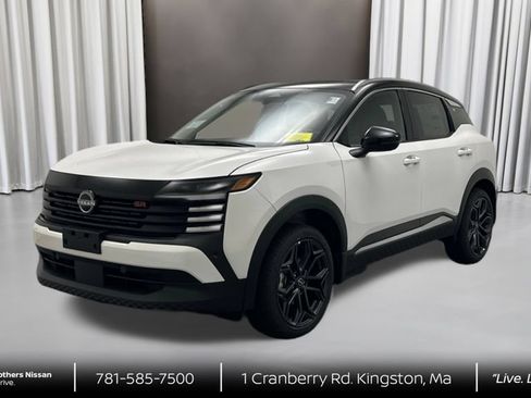New 2026 Nissan Kicks SR w/ SR Premium Package AWD/4WD image 1