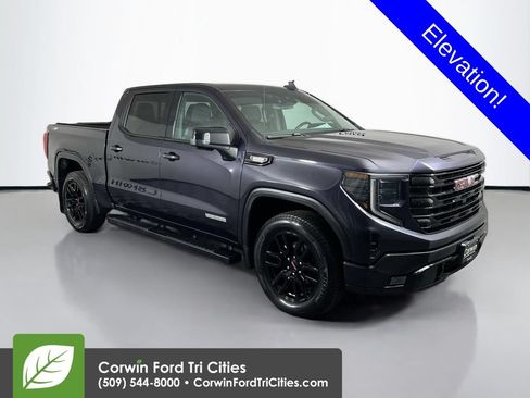 Used 2022 GMC Sierra 1500 Elevation w/ Elevation Premium Package AWD/4WD image 1