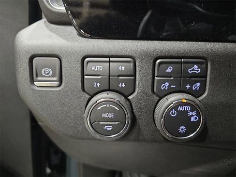 New 2026 Chevrolet Silverado 1500 LT w/ All Star Edition Plus image 27