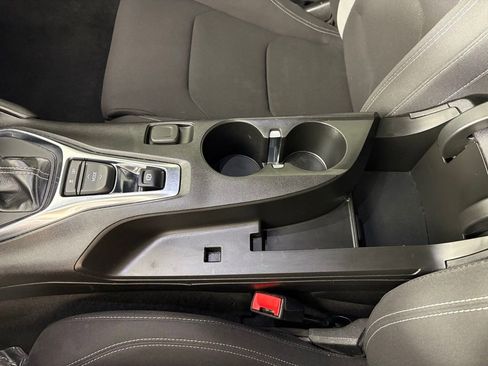 Used 2023 Chevrolet Camaro LT image 36