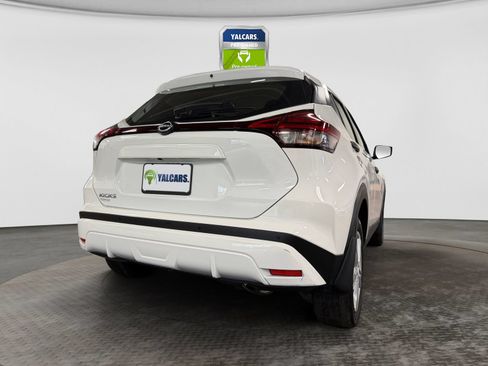 Used 2024 Nissan Kicks S FWD image 10