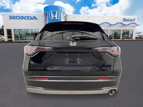 New 2026 Honda HR-V Sport image 4