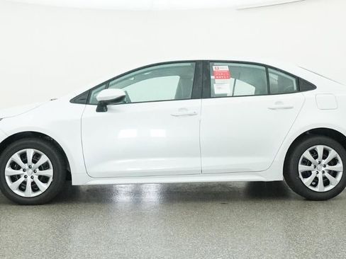 New 2026 Toyota Corolla LE FWD image 19