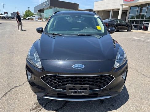 Used 2020 Ford Escape SEL FWD image 2