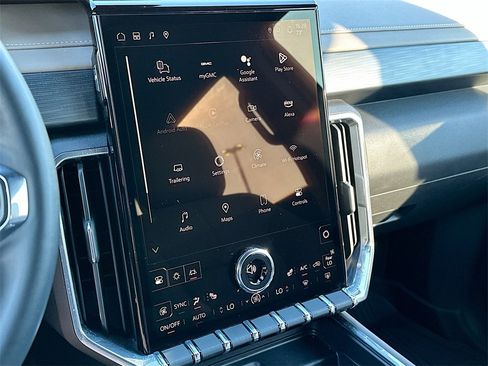 New 2025 GMC Acadia Elevation w/ Elevation Premium Package image 13