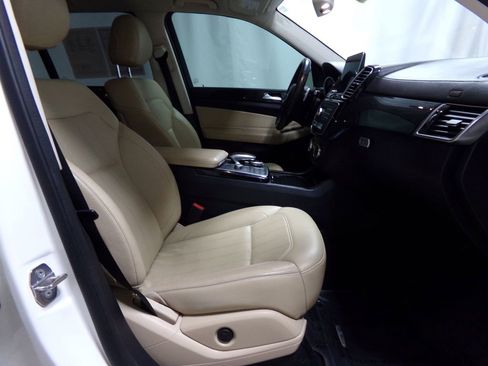 Used 2019 Mercedes-Benz GLS 450 4MATIC image 8