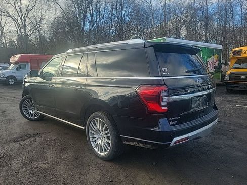 Certified 2022 Ford Expedition Max Platinum image 4