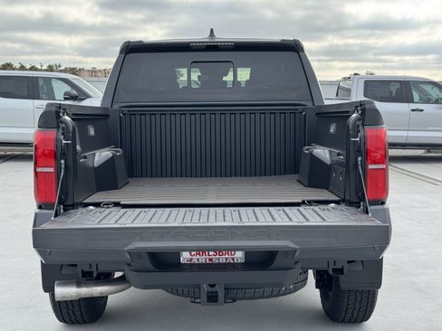New 2026 Toyota Tacoma TRD Off-Road AWD/4WD image 9