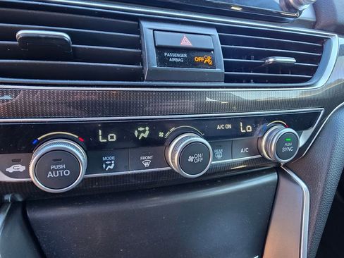 Used 2022 Honda Accord Sport image 19