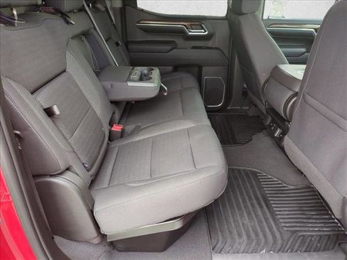 Used 2023 Chevrolet Silverado 1500 LT image 17