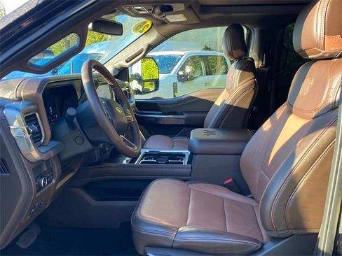 Used 2025 Ford F450 King Ranch w/ Chrome Package image 11