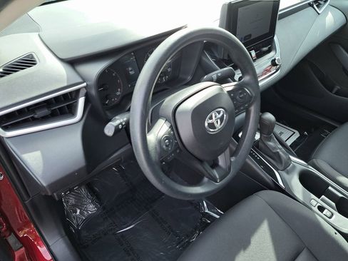 Used 2024 Toyota Corolla LE image 13
