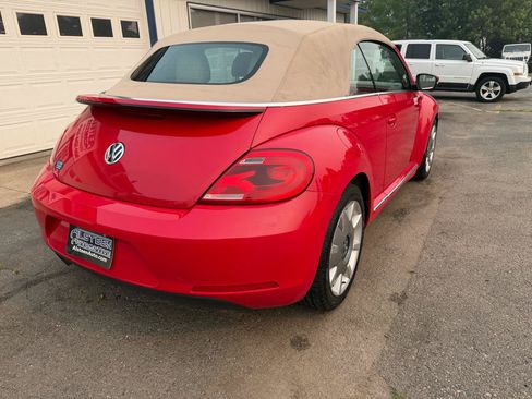Used 2014 Volkswagen Beetle 2.5 FWD image 3