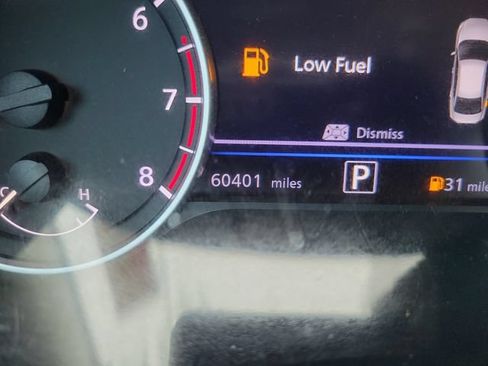 Used 2024 Nissan Sentra SV FWD image 17