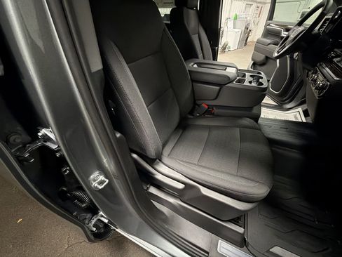 New 2026 GMC Sierra 1500 SLE image 26