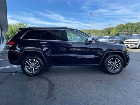 Used 2021 Jeep Grand Cherokee Limited AWD/4WD image 4