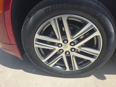 Used 2023 Chevrolet Traverse High Country w/ LPO, Floor Liner Package AWD/4WD image 13