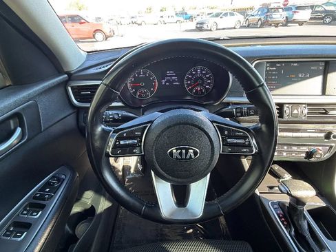 Used 2019 Kia Optima S w/ S Panoramic Sunroof Package FWD image 12