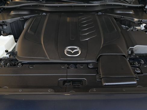 Used 2024 MAZDA CX-90 3.3 Turbo w/ Preferred Plus AWD/4WD image 9
