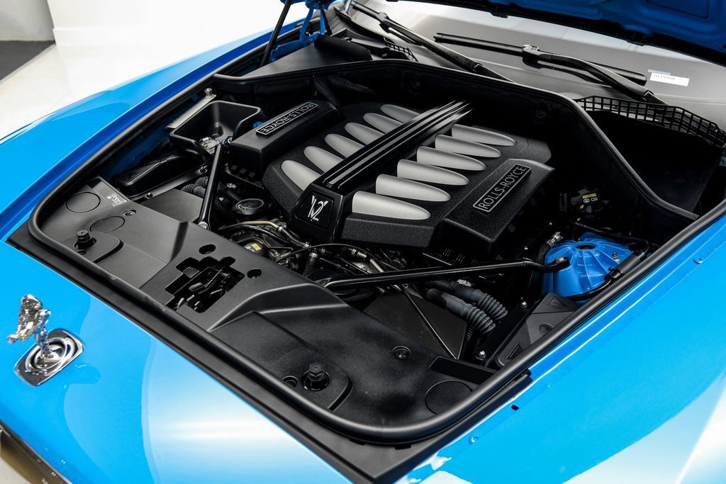 Used 2021 Rolls-Royce Dawn RWD image 53