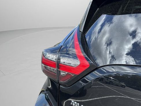 Certified 2024 Nissan Murano SV image 46