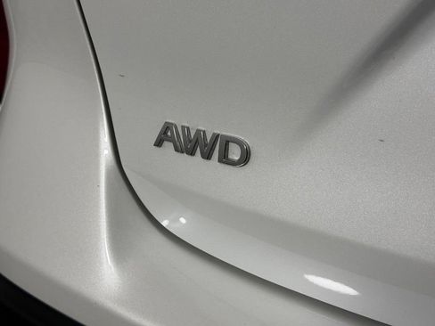 Used 2023 INFINITI QX50 Luxe AWD/4WD image 6
