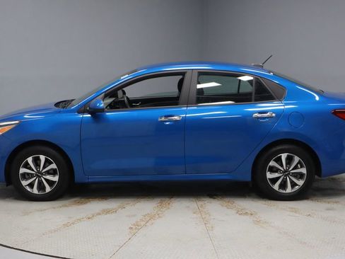 Used 2022 Kia Rio S w/ Technology Package FWD image 7