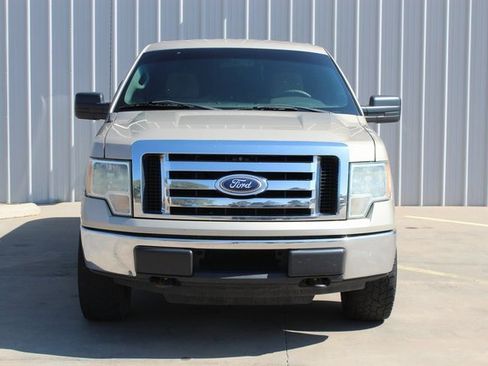Used 2010 Ford F150 XLT image 5