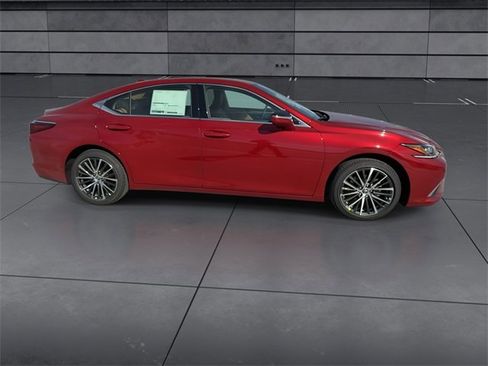 New 2025 Lexus ES 350 w/ Premium Package image 9