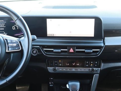 Used 2025 Kia Seltos S image 15