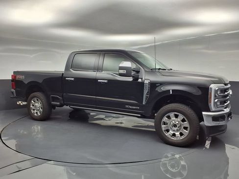 Used 2026 Ford F250 King Ranch w/ Chrome Package AWD/4WD image 7