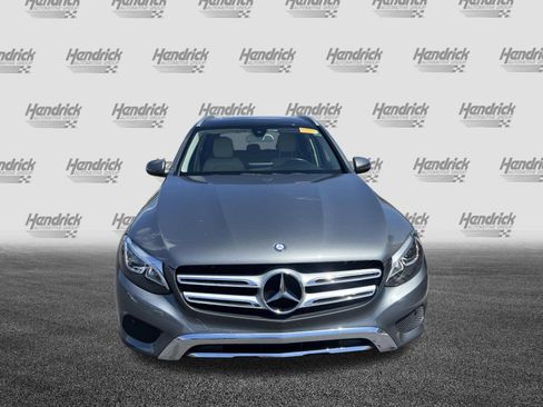 Used 2017 Mercedes-Benz GLC 300 image 3