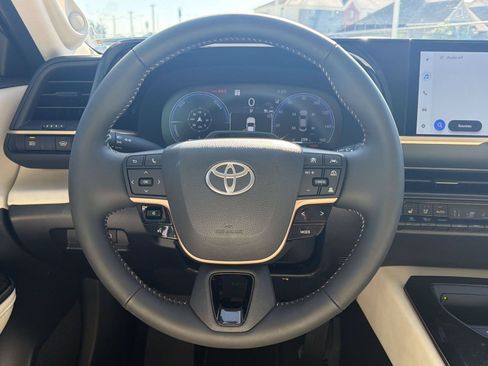Used 2026 Toyota Crown w/ Advanced Technology Package AWD/4WD image 11