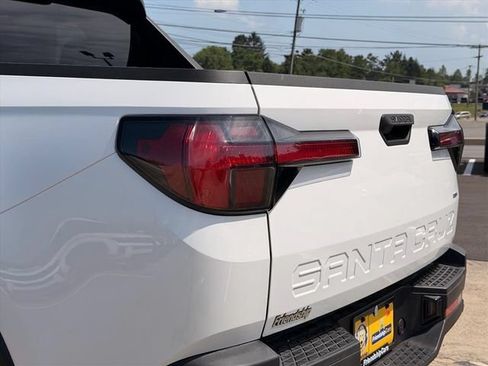 Certified 2026 Hyundai Santa Cruz SE AWD/4WD image 6