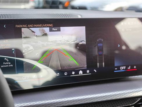 New 2026 BMW 330i 330i w/ M Sport Package image 33