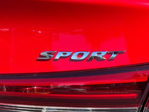 Used 2024 Honda Civic Sport image 27