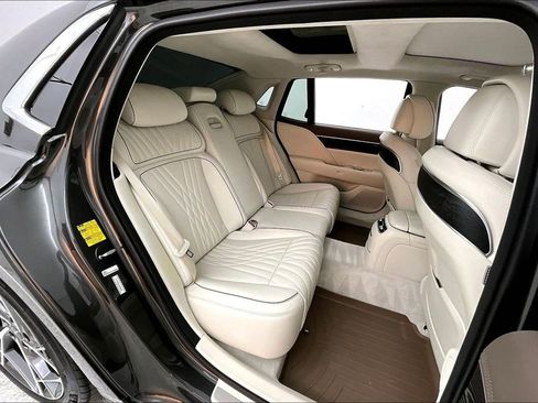 Used 2023 Genesis G90 3.5T image 35