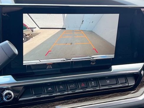 New 2026 GMC Sierra 1500 Elevation image 9