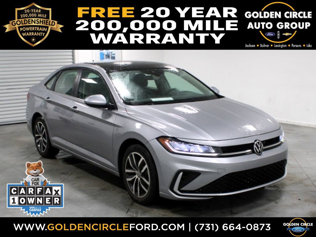 Used 2025 Volkswagen Jetta SE FWD image 1