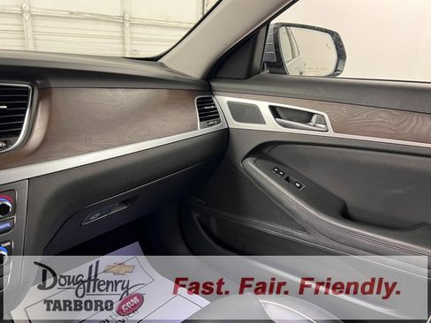 Used 2015 Hyundai Genesis 5.0 image 44