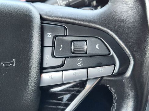 Used 2021 Cadillac Escalade Sport w/ Driver Assist Tech Package AWD/4WD image 24
