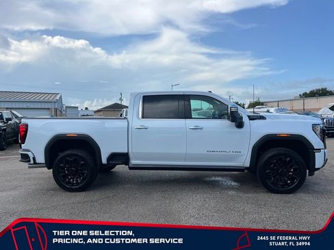 New 2026 GMC Sierra 2500 Denali Ultimate AWD/4WD image 8