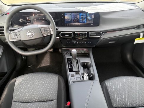New 2026 Nissan Sentra SV image 10